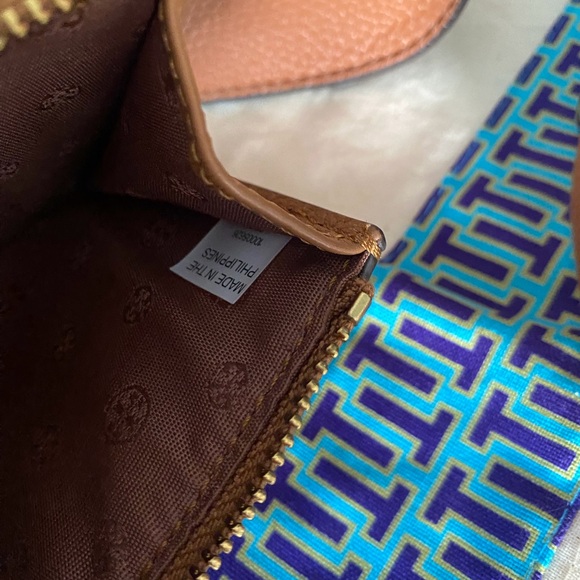 Tory Burch Crosssbody bag and wallet - Picture 3 of 9